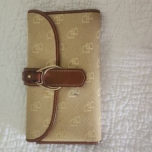 Dooney & Burke Wallet